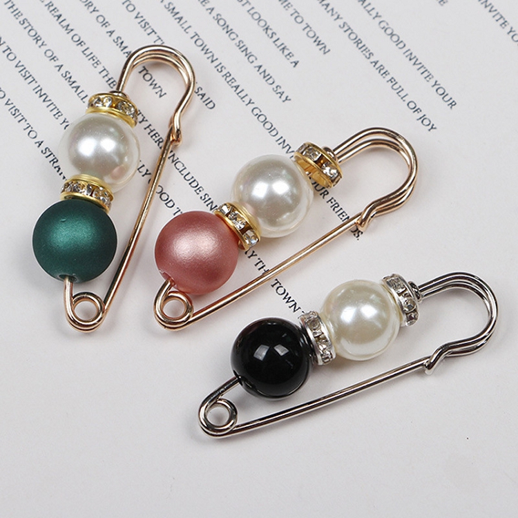 Multicolor beads safety simulation pearl rhinestone brooch metal pin buckle coat bag dress accessories female ?